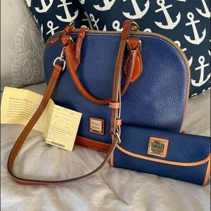 Dooney & Bourke Satchel pepple midnight blue